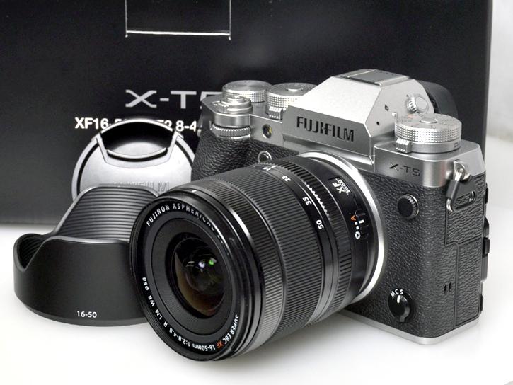 価格.com - 富士フイルム FUJIFILM X-H2S ボディ 日英2言語設定モデル