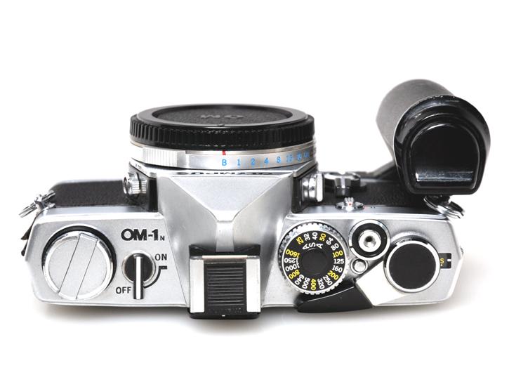 OM-1N �V���o�[