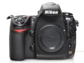 D700